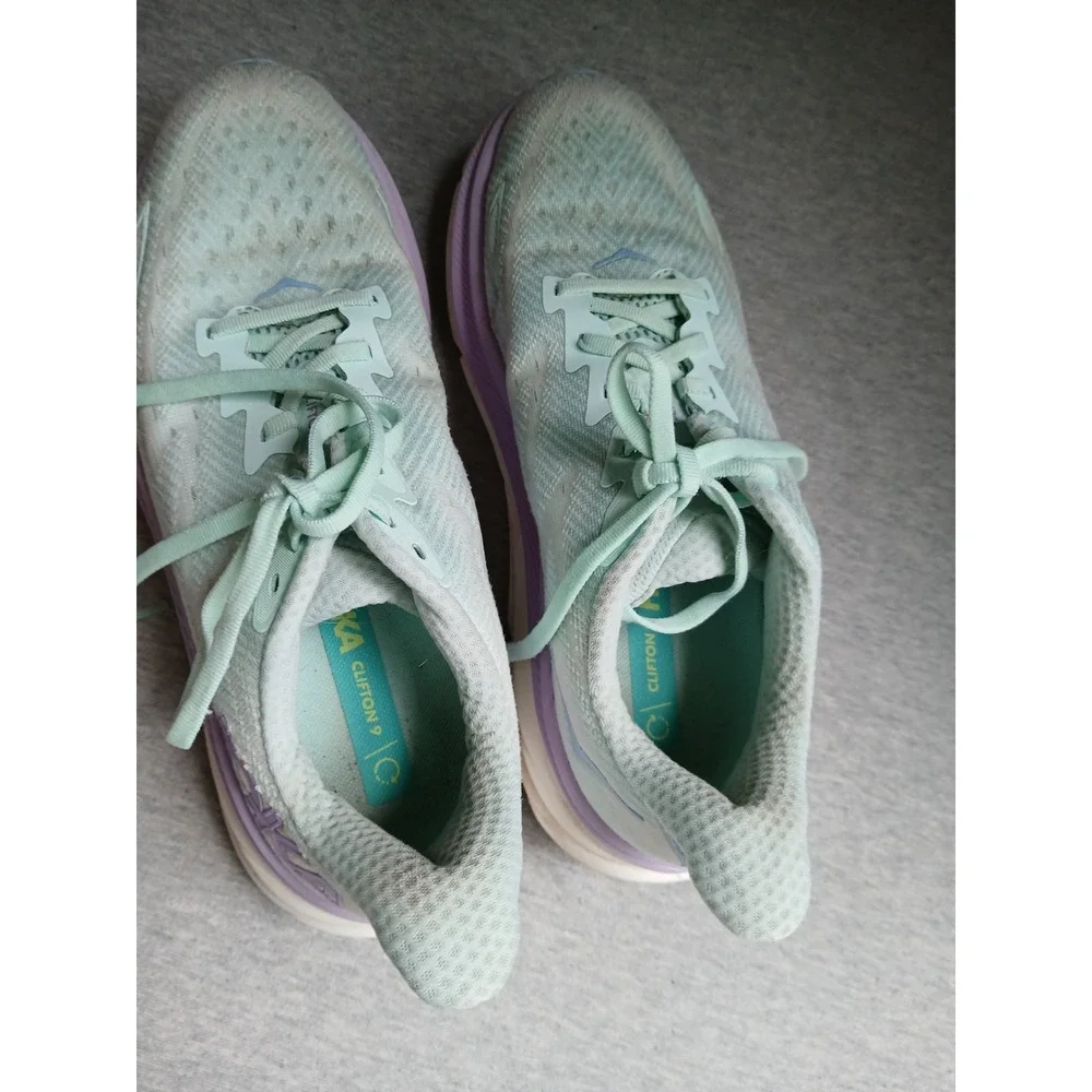 Hoka Womens 9 B Clifton 9 Sneakers Casual Athletic Running Active Blue Comfort